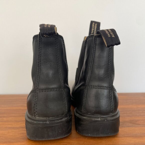 Blundstone Women's Chisel Toe Black Boots Sz 7 - Picture 3 of 6